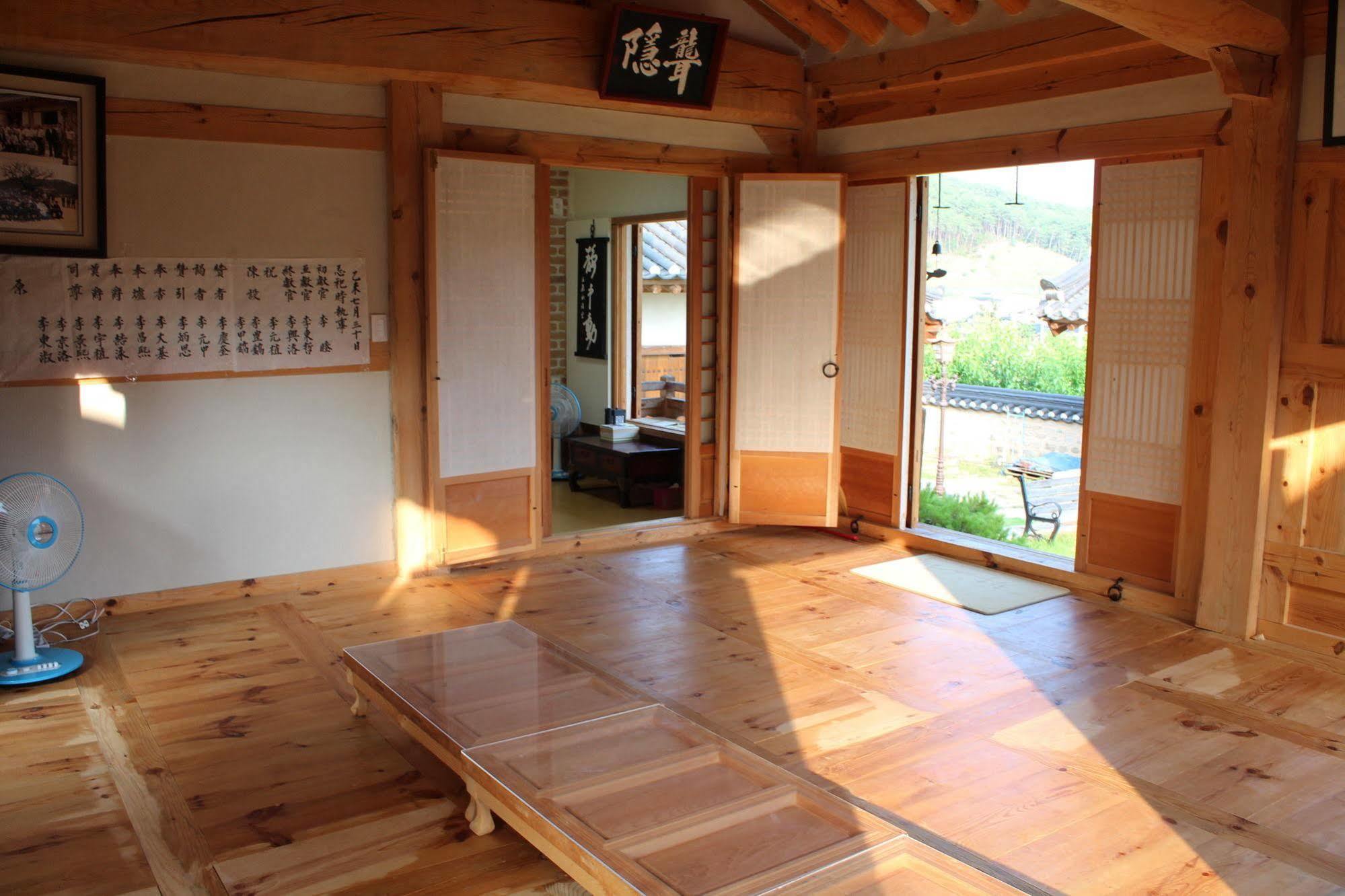 Hotel Ongye Jongtaek Andong Exterior foto
